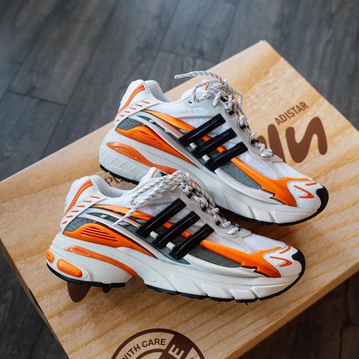 ADIDAS MEDUSA🪼X PHARREL(Top Quality🔥)Mas vendido🔥